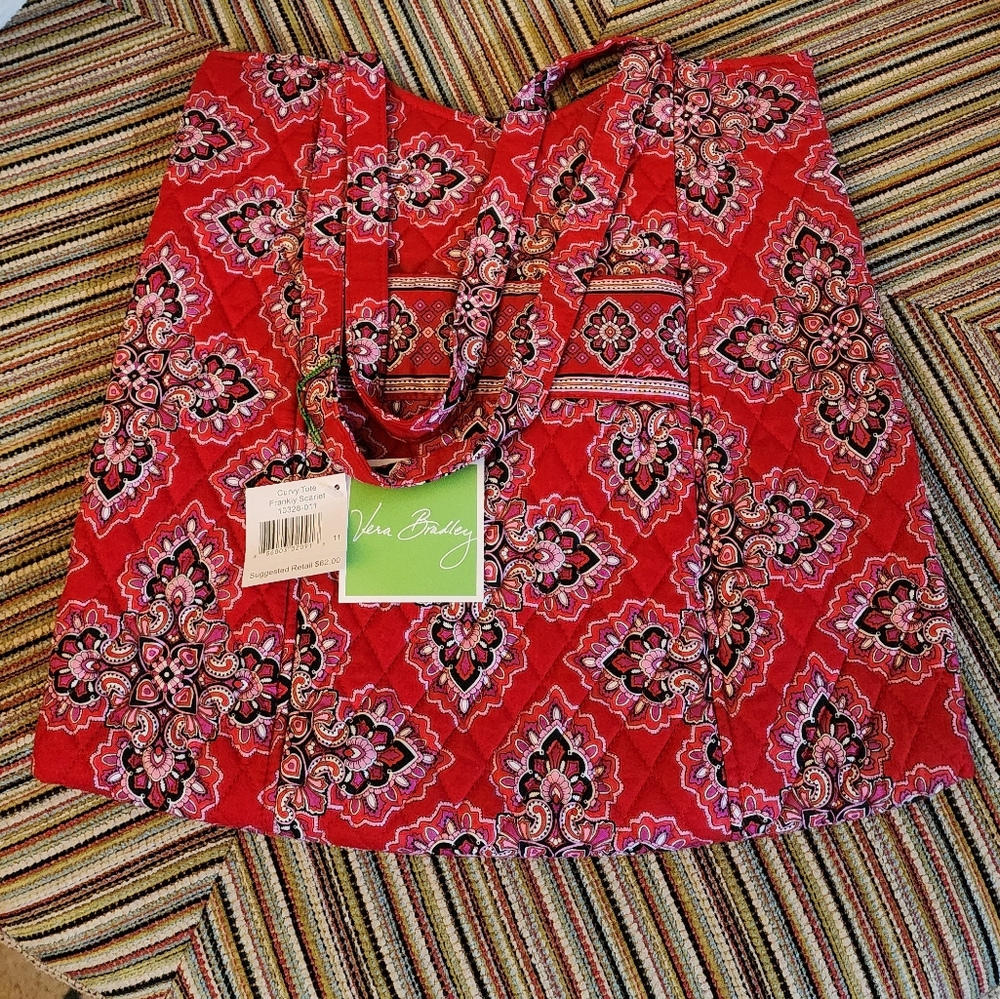 NWT Vera Bradley Large Curvy Tote in Frankly Scarlet Pattern